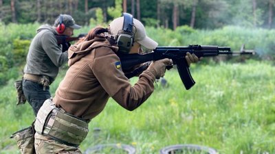“Якби була загроза, я б знищила ворога” “Якби була загроза, я б знищила ворога”
