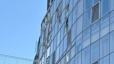 Пошкоджене скління стадіону «Чорноморець»