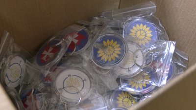 Взамін на фрагмент безпілотника РФ: у Рівному на фронт зібрали чотири тисячі пар шкарпеток Взамін на фрагмент безпілотника РФ: у Рівному на фронт зібрали чотири тисячі пар шкарпеток