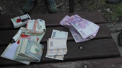 У Миколаєві затримали чоловіка, який працював за схемою "Ваш родич потрапив у ДТП"