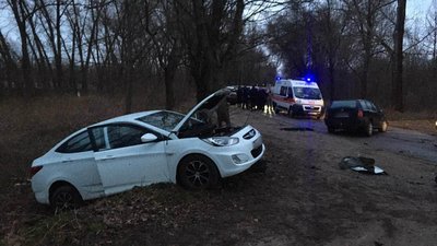 Унаслідок аварії на Сумщині четверо людей потрапили до лікарні, серед них — вагітна