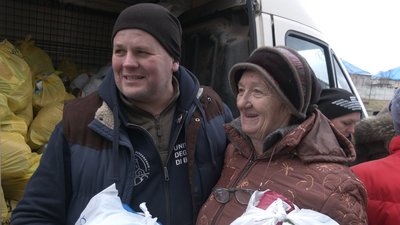 "Залишилися цілі лише два зуби": історія про допити пенсіонерки з Донеччини, на яку окупантам донесли односельці "Залишилися цілі лише два зуби": історія про допити пенсіонерки з Донеччини, на яку окупантам донесли односельці