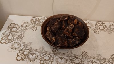 Житомирянка Олена Кучмій виготовляє на Маковія традиційну українську страву — шулики з маком Житомирянка Олена Кучмій виготовляє на Маковія традиційну українську страву — шулики з маком