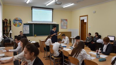 В одній зі шкіл Буковини спалах COVID-19 серед вчителів