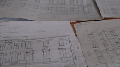 Креслення макета чернівецької ратуші