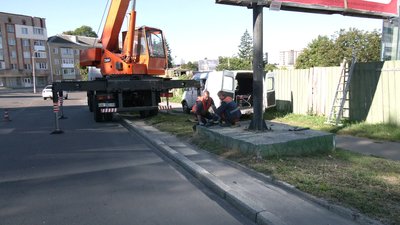 Демонтаж реклами Рівне Демонтаж реклами Рівне