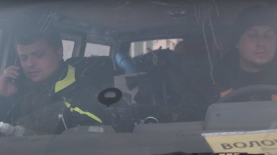 "Дрони, оптика, автівки". Вінницький волонтер передав допомогу захисникам на понад мільйон євро "Дрони, оптика, автівки". Вінницький волонтер передав допомогу захисникам на понад мільйон євро