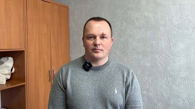 "Вся школа їх рятувала": у ліцеї на Волині діти шукають дім для 10 цуценят — Богдан Тимошук