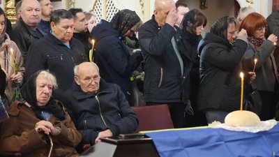Прощання з бійцями у Луцьку 30 травня