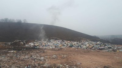 У Світловодську на сміттєзвалищі порушується технологія захоронення відходів