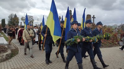 У Тернополі до 105 річниці створення ЗУНР організували ходу пам'яті
