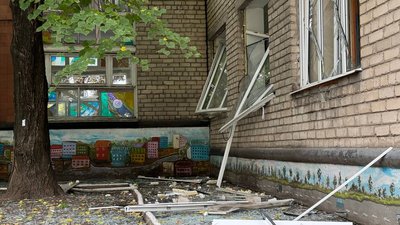 Атака РФ на Запоріжжя: фоторепортаж з місця подій Атака РФ на Запоріжжя: фоторепортаж з місця подій