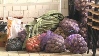 У гуртожитку волинського ліцею щодня годують 150 переселенців У гуртожитку волинського ліцею щодня годують 150 переселенців