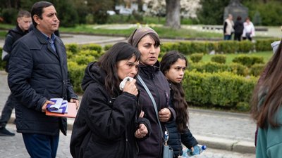 В Ужгороді попрощалися з полеглим на війні Андрієм Салком В Ужгороді попрощалися з полеглим на війні Андрієм Салком