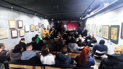 "Якщо ми не навчимося робити висновки, історія знову повториться". В Івано-Франківську презентували книгу "#Моя УПА" "Якщо ми не навчимося робити висновки, історія знову повториться". В Івано-Франківську презентували книгу "#Моя УПА"