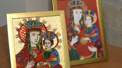 У Львові проводять майстер-класи з іконопису на склі