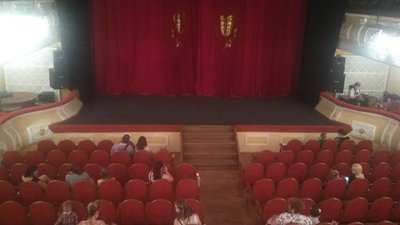 Сумський театр для дітей та юнацтва поновив роботу. Глядачів запрошують на дитячі вистави Сумський театр для дітей та юнацтва поновив роботу. Глядачів запрошують на дитячі вистави
