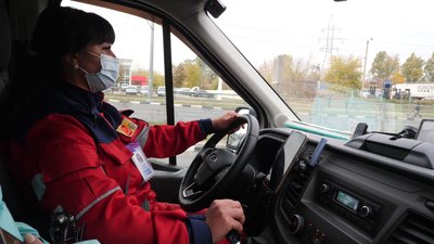 Перша водійка швидкої у Харкові за часи незалежності. Історія Світлани Андрющенко Перша водійка швидкої у Харкові за часи незалежності. Історія Світлани Андрющенко