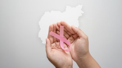 Рак молочної залози знаходять щороку близько у 400 жінок на Чернігівщині