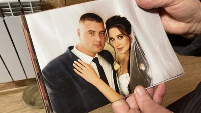 "Прошу Бога їх покарати": як у селі Яковлівка на Харківщині за рік після авіаудару відновлюється життя "Прошу Бога їх покарати": як у селі Яковлівка на Харківщині за рік після авіаудару відновлюється життя
