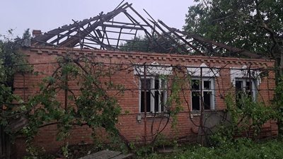 обстріли, Нікопольщина, розбитий будинок