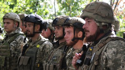 Морпіхів одеської 35 бригади нагородили почесними відзнаками Морпіхів одеської 35 бригади нагородили почесними відзнаками