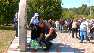 У Вінниці вшанували пам'ять жертв Голокосту У Вінниці вшанували пам'ять жертв Голокосту
