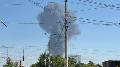 Вибухи в Маріуполі