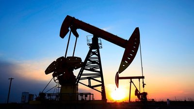 У Кувейті спалахнула пожежа на одному з найбільших у світі родовищ нафти
