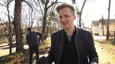 У Житомирі близько сотні людей долучилися до акції "Чистий день" У Житомирі близько сотні людей долучилися до акції "Чистий день"