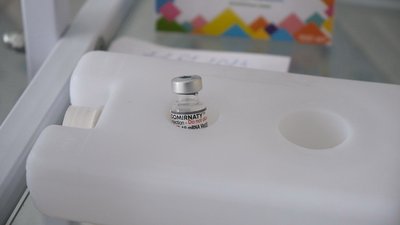 Використовують вакцину Pfizer та CoronaVac: як на Вінниччині щеплюють маломобільних пацієнтів