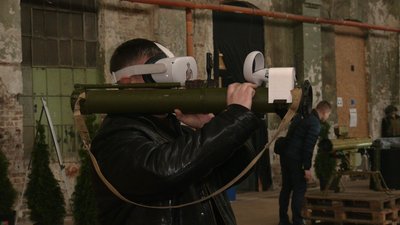 Зі зброї можна "постріляти" у VR Зі зброї можна "постріляти" у VR