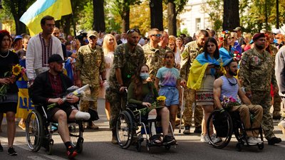Учасники Маршу захисників Учасники Маршу захисників