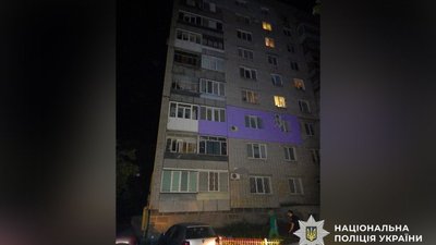 У Кременчуці біля багатоповерхівки виявили тіло чоловіка: поліція з'ясовує обставини