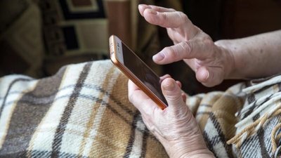 "Ваша донька у біді". В Одесі харків’янина підозрюють у серійному телефонному шахрайстві