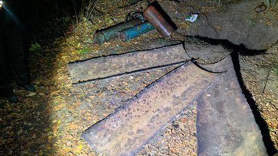 На Миколаївщині четверо чоловіків намагалися вкрасти близько двох тон металу На Миколаївщині четверо чоловіків намагалися вкрасти близько двох тон металу