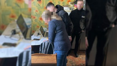 Прославляли Путіна та виправдовували збройну агресію Росії: на Чернігівщині СБУ викрила Інтернет-пропагандистів Прославляли Путіна та виправдовували збройну агресію Росії: на Чернігівщині СБУ викрила Інтернет-пропагандистів