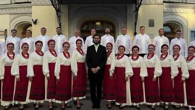 хор імені Верьовки, хор верьовки, вишивка, вбрання