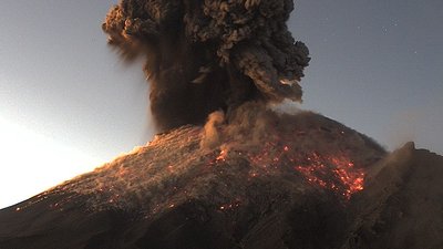 У Мексиці сталося виверження найактивнішого в країні вулкана