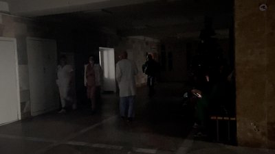 Вранці через ракетні удари у Львові зникло світло. Медики відклали планові операції Вранці через ракетні удари у Львові зникло світло. Медики відклали планові операції