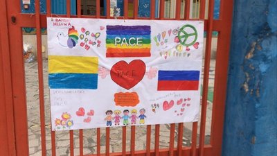 "Мої батьки вирішили, що я повинна поїхати": полтавка Анастасія Крайневська про виїзд із України "Мої батьки вирішили, що я повинна поїхати": полтавка Анастасія Крайневська про виїзд із України
