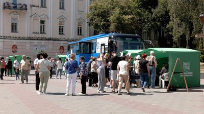 Безкоштовна вакцинація та лікарські обстеження
