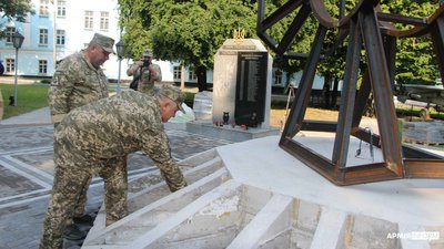 У Вінниці військові заклали капсулу часу для майбутніх авіаторів