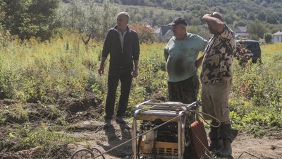 У Чернівцях відремонтували водогін, втім водопостачання поки не відновлять
