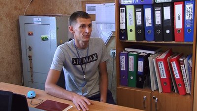 Максим розповідає як виріс в Донецьку Максим розповідає як виріс в Донецьку