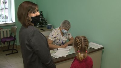 На Волині понад 80% дітей шестирічного віку вакциновані від поліомієліту: чи вистачає вакцини На Волині понад 80% дітей шестирічного віку вакциновані від поліомієліту: чи вистачає вакцини