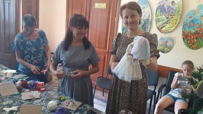 На Тернопільщині організували майстер-клас із виготовлення пташок На Тернопільщині організували майстер-клас із виготовлення пташок