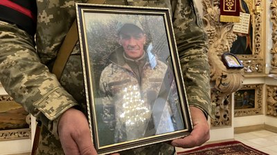 У Полтаві попрощалися із Володимиром Пазенком, який загинув на війні з РФ