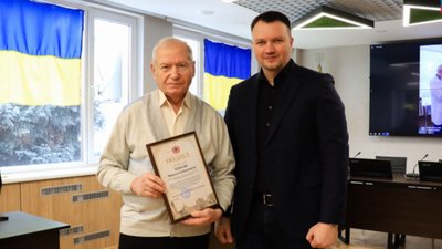 Міська влада Черкас відзначила медичних працівників Міська влада Черкас відзначила медичних працівників