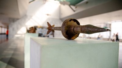 У Києві відкрилася виставка "Алея Незламних міст" У Києві відкрилася виставка "Алея Незламних міст"